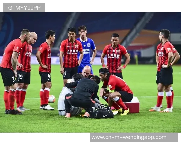 上港与蔚山激战正酣中超赛场再掀风云对决